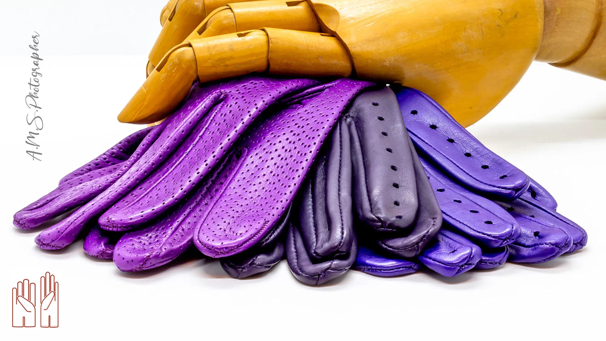Handschuhe am Neubau – Taschen und Accessoires in Wien Neubau