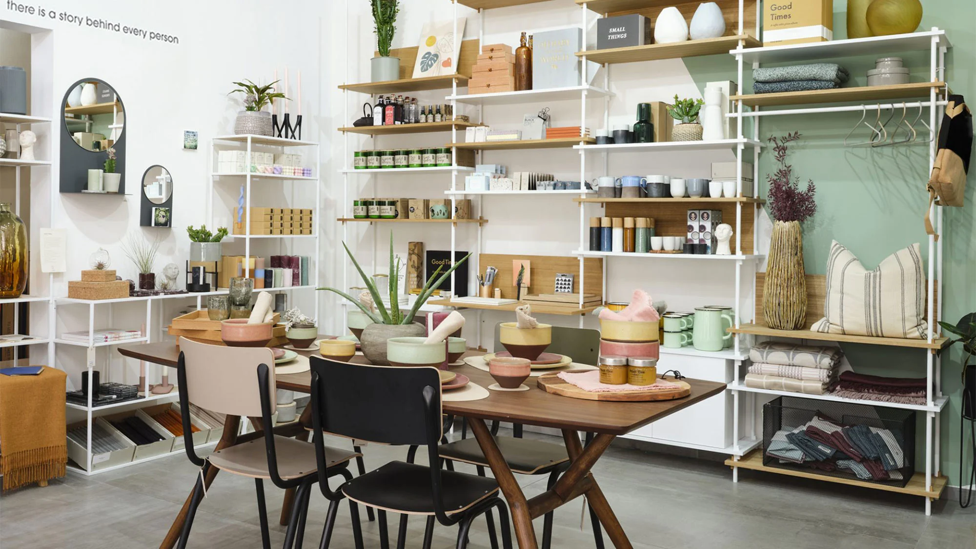 raumkomplett – Concept Store and Gifts in Vienna Mariahilf